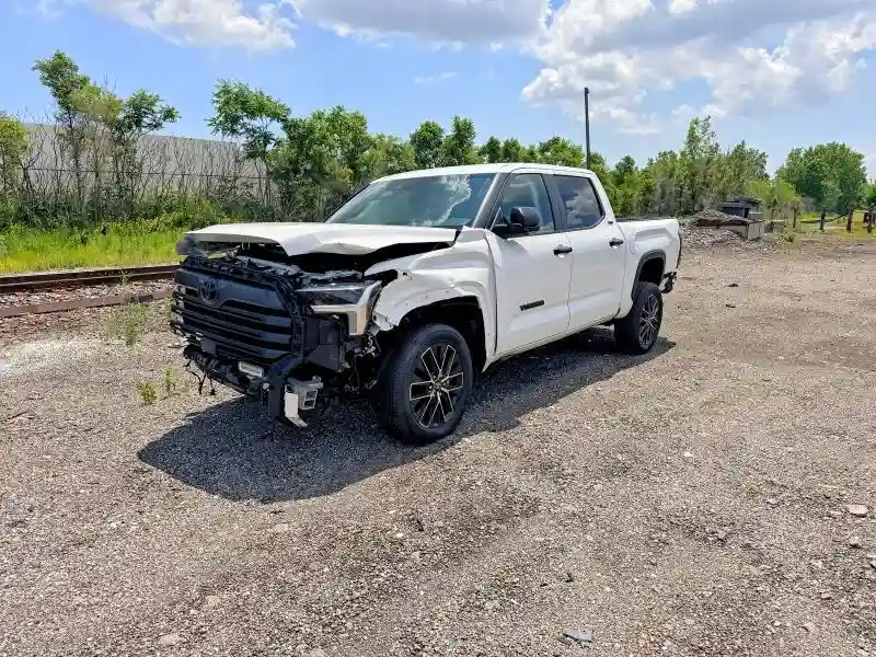 5TFLA5DB4SX324646 2025 TOYOTA TUNDRA-1