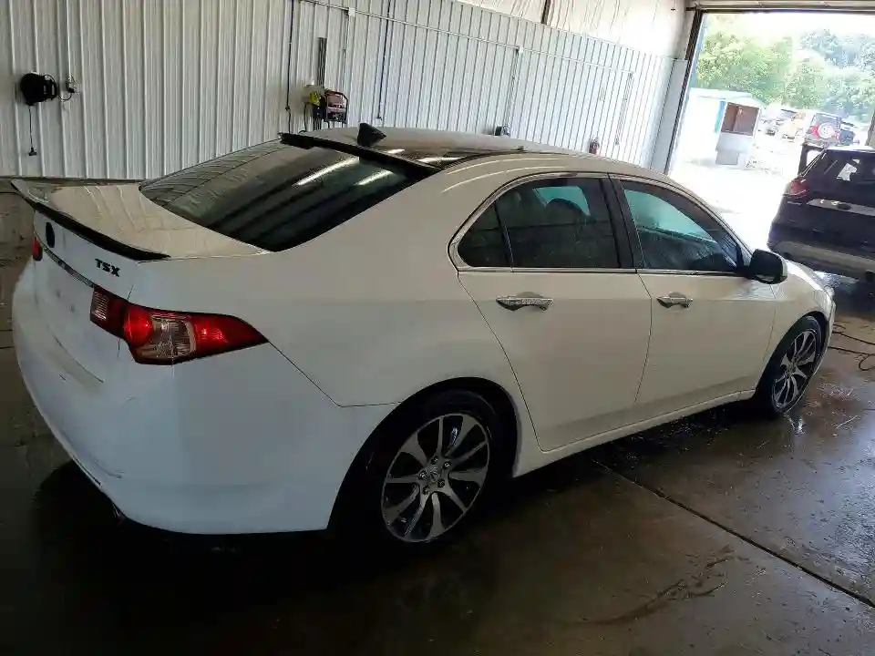 JH4CU2F67BC007309 2011 ACURA TSX-2
