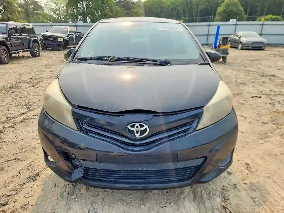 VNKKTUD38EA002342 2014 TOYOTA YARIS-4