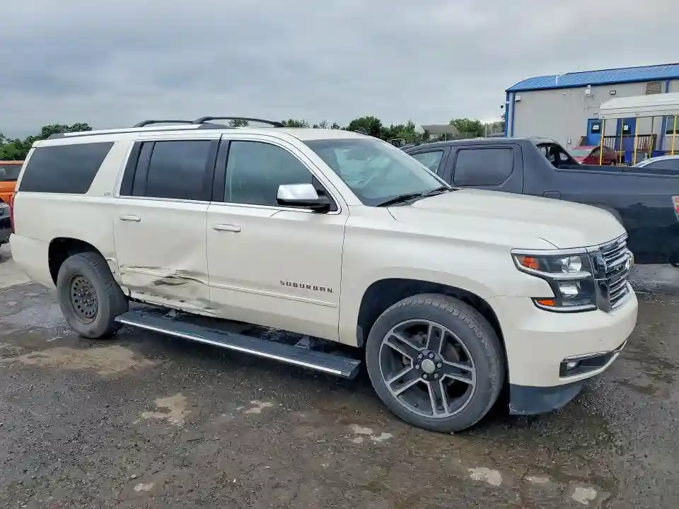 1GNSKKKC8FR259305 2015 CHEVROLET SUBURBAN-3