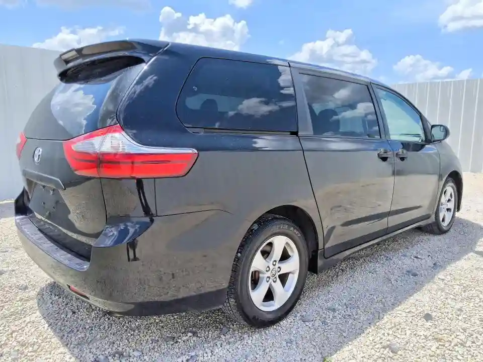 5TDZZ3DC5LS086426 2020 TOYOTA SIENNA-2