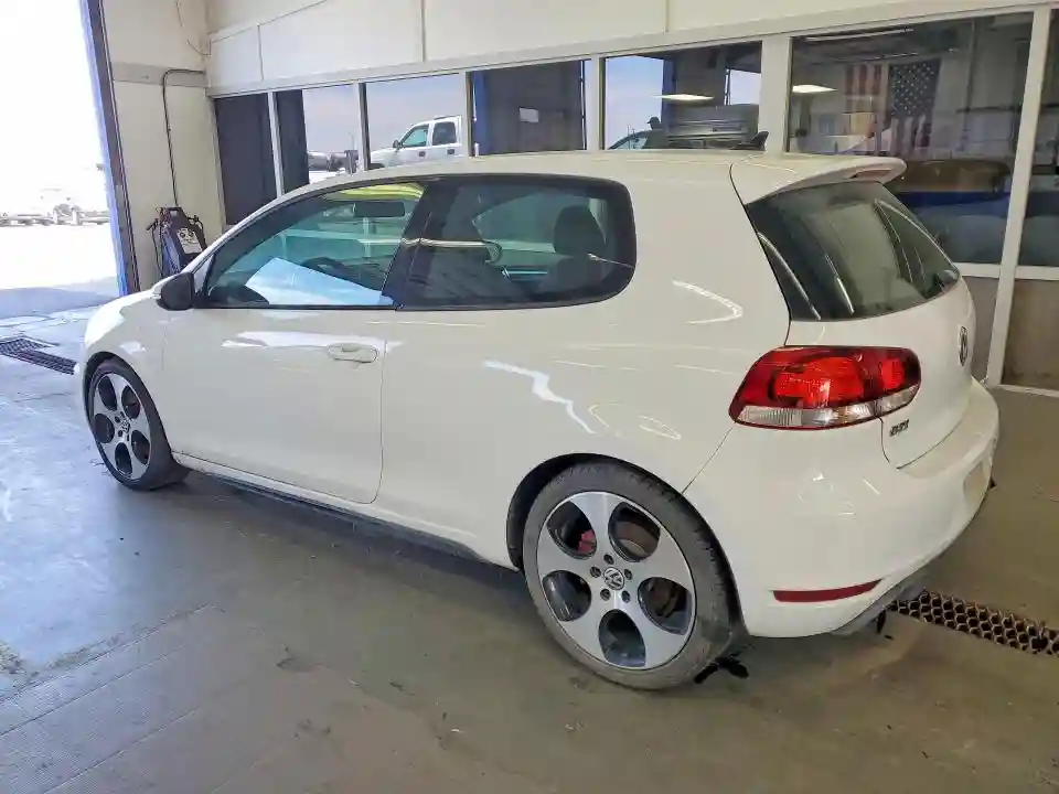 WVWFD7AJ7DW048628 2013 VOLKSWAGEN GTI-1
