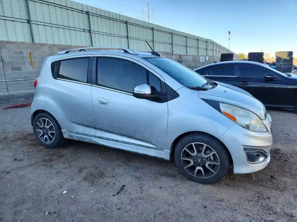 KL8CF6S91FC812739 2015 CHEVROLET SPARK-3
