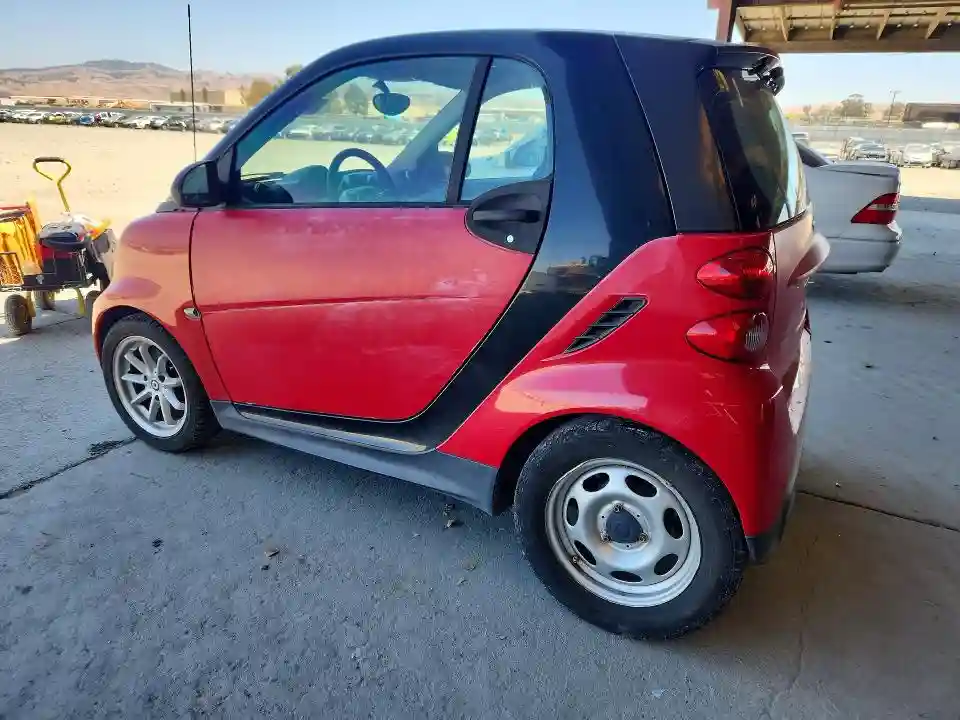 WMEEJ3BA8DK657831 2013 SMART FORTWO-1