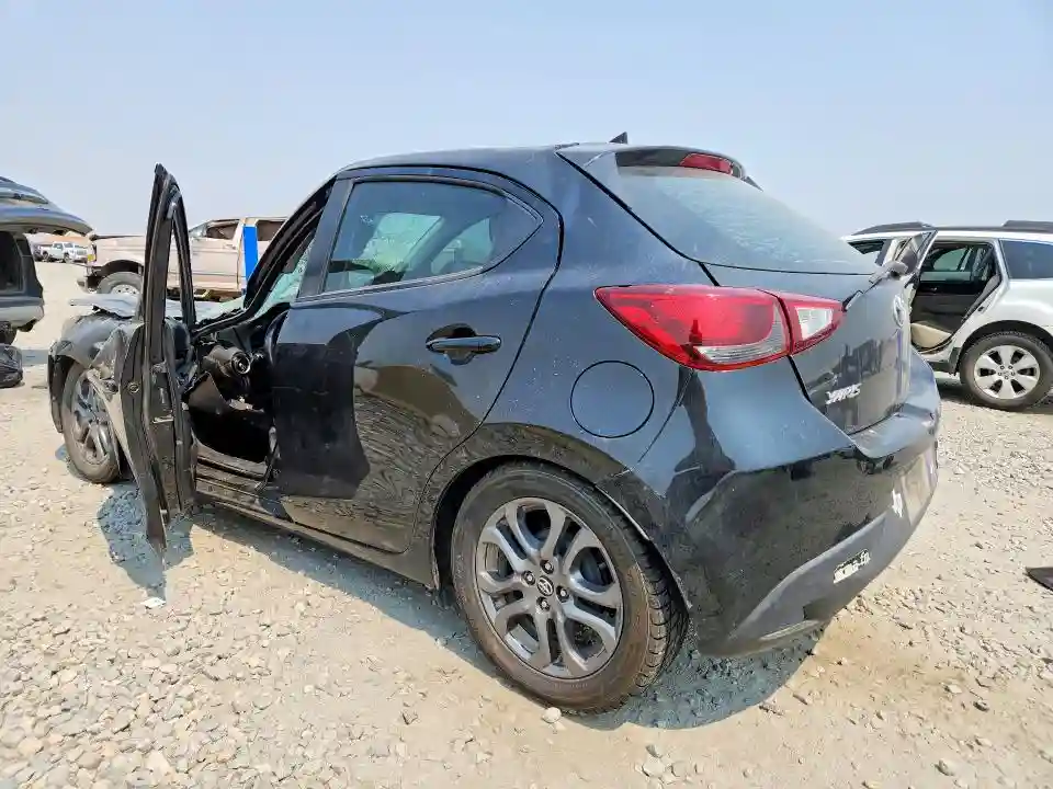 3MYDLBJV7LY706912 2020 TOYOTA YARIS-1