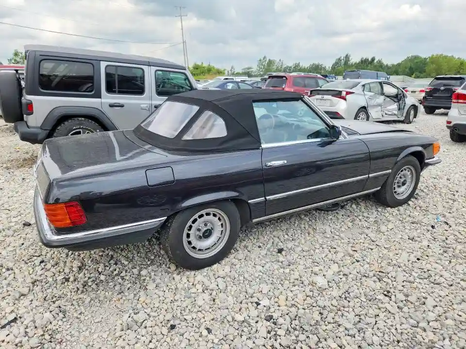 WDB1070451A024175 1985 MERCURY 380SL-2