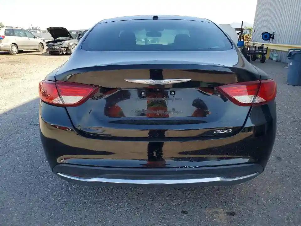 1C3CCCABXFN533575 2015 CHRYSLER 200-5