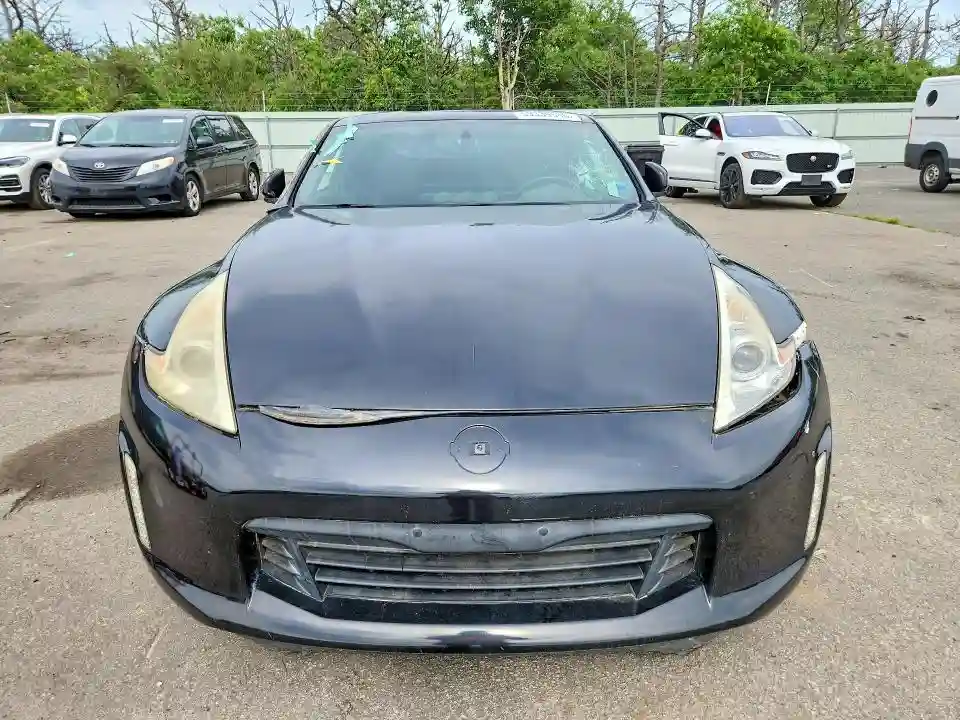 JN1AZ4EH0GM936626 2016 NISSAN 370Z-4