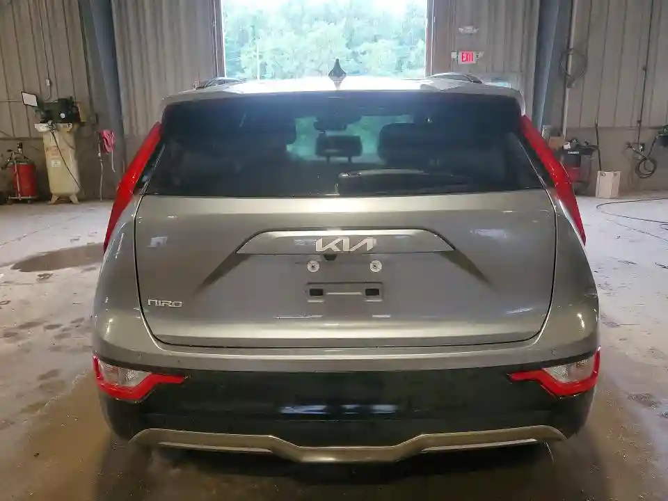 KNDCR3L15R5122359 2024 KIA NIRO-5