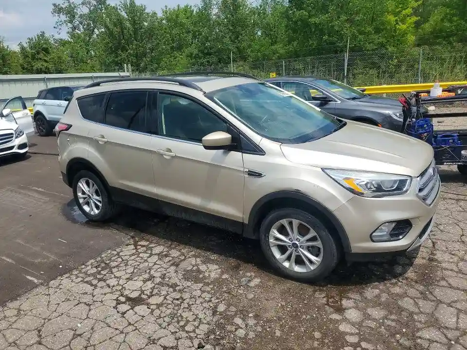 1FMCU9HDXJUD56409 2018 FORD ESCAPE-3