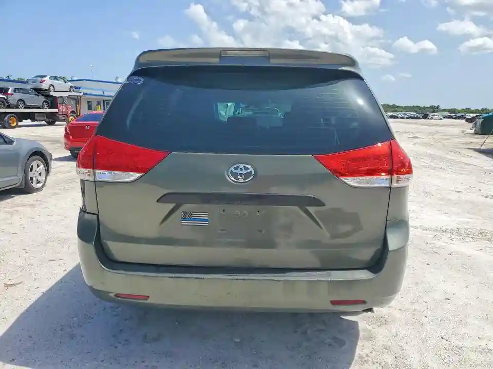 5TDKA3DC4BS008694 2011 TOYOTA SIENNA-5