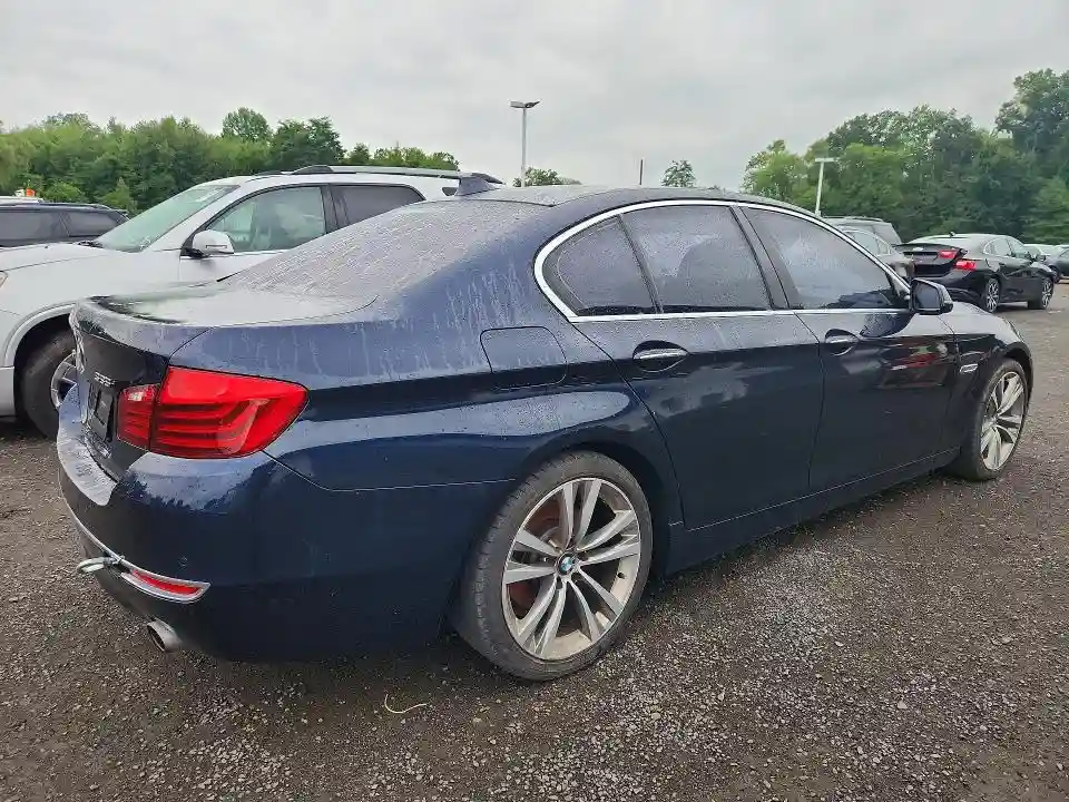 WBA5B3C57GG257020 2016 BMW 5 SERIES-2