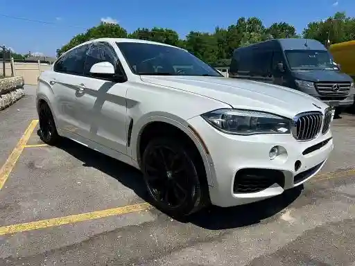 5UXKU6C59J0W38979 2018 BMW X6-3
