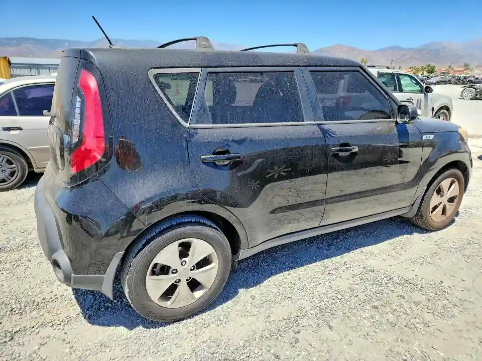 KNDJN2A20F7804753 2015 KIA SOUL BASE-2