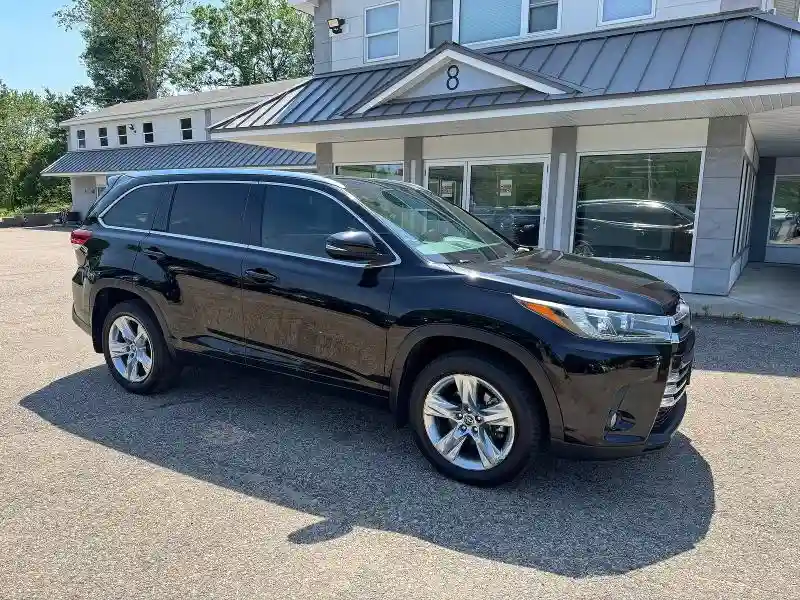 5TDDZRFH9HS465555 2017 TOYOTA HIGHLANDER-0