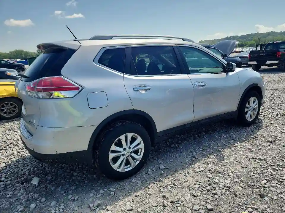 5N1AT2MV2FC925878 2015 NISSAN ROGUE-2