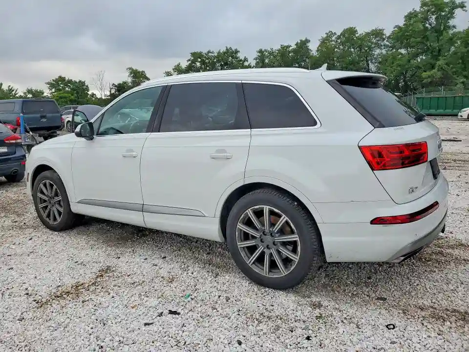 WA1VAAF77HD039907 2017 AUDI Q7-1