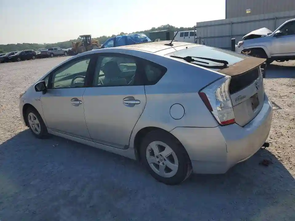 JTDKN3DU1A0099082 2010 TOYOTA PRIUS II-1