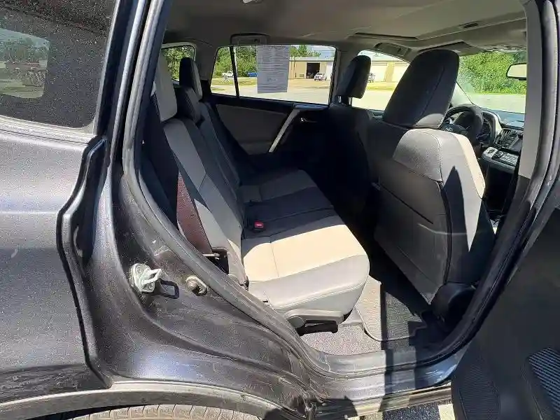 JTMDFREV7FD117097 2015 TOYOTA RAV4-5