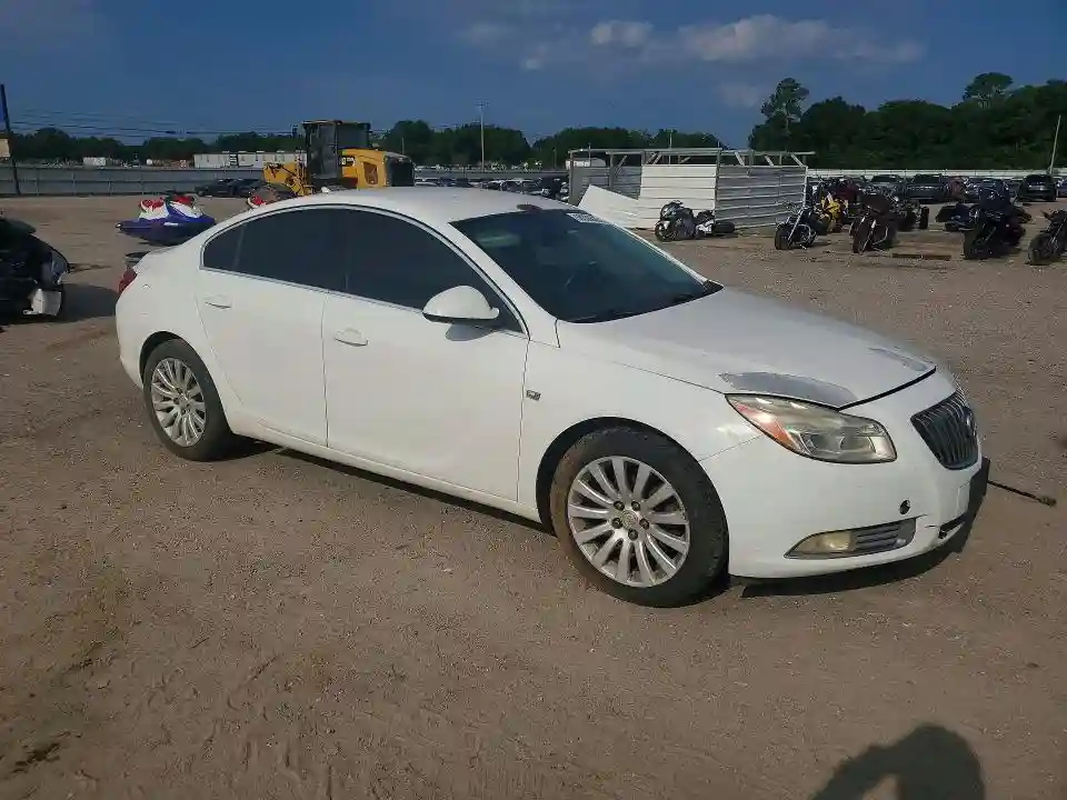 W04GN5EC9B1094189 2011 BUICK REGAL-3