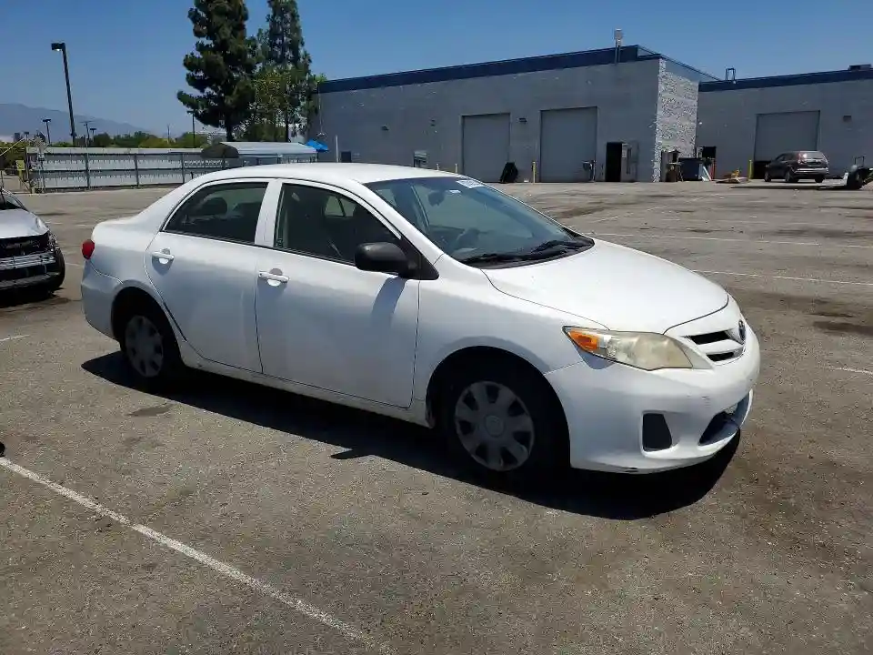 JTDBU4EE9B9143262 2011 TOYOTA COROLLA-3