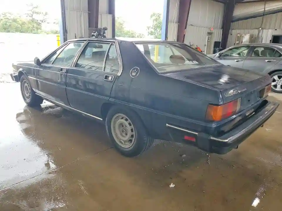 ZAMBC110XEA305054 1984 MASERATI QUATTROPOR-1