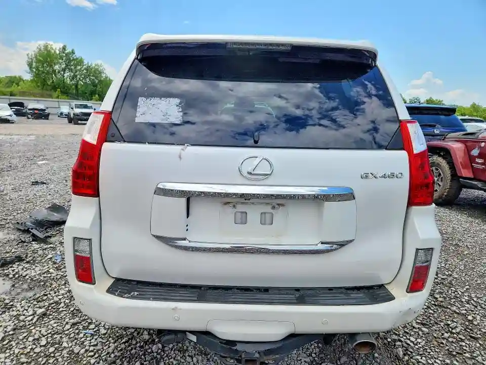JTJBM7FXXD5052610 2013 LEXUS GX-5