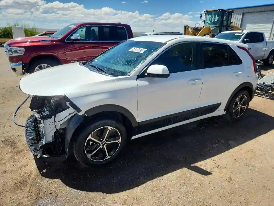 KNDCP3LE6T5322781 2026 KIA NIRO-0