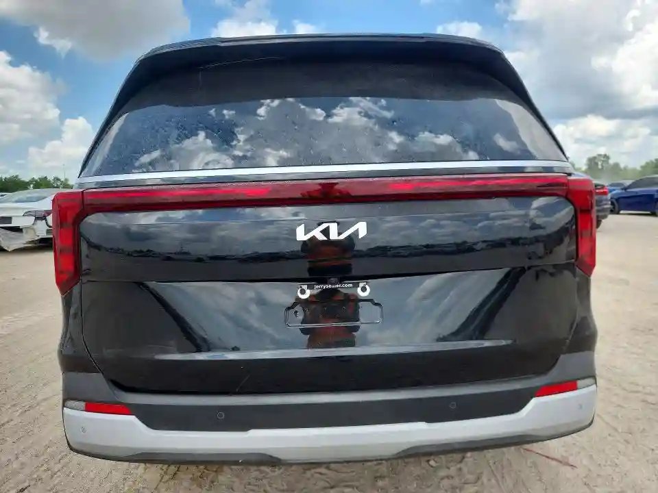 KNDNB5K38T6597629 2026 KIA CARNIVAL L-5