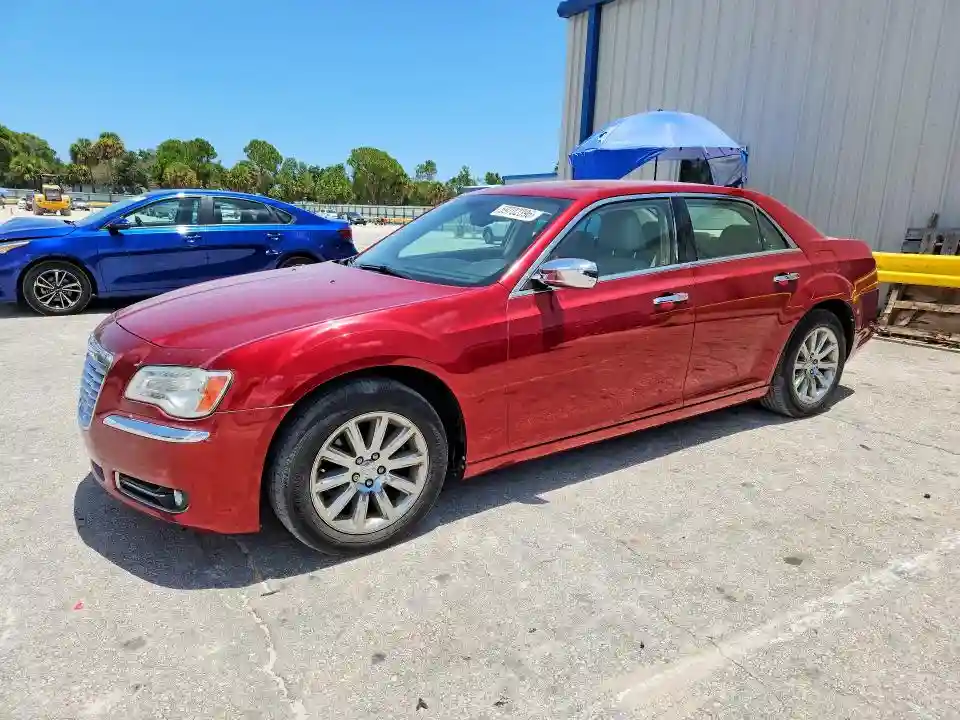 2C3CA5CG9BH529529 2011 CHRYSLER 300-0