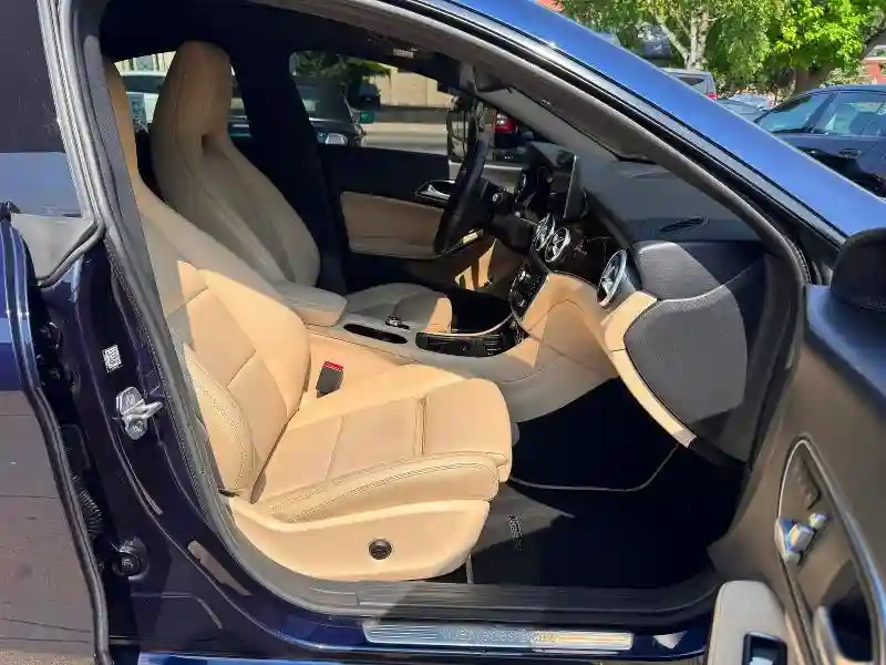 WDDSJ4EB1JN663143 2018 MERCEDES-BENZ CLA-CLASS-4