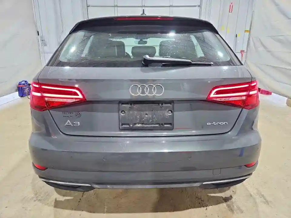 WAUTPBFF3HA088321 2017 AUDI A3-5
