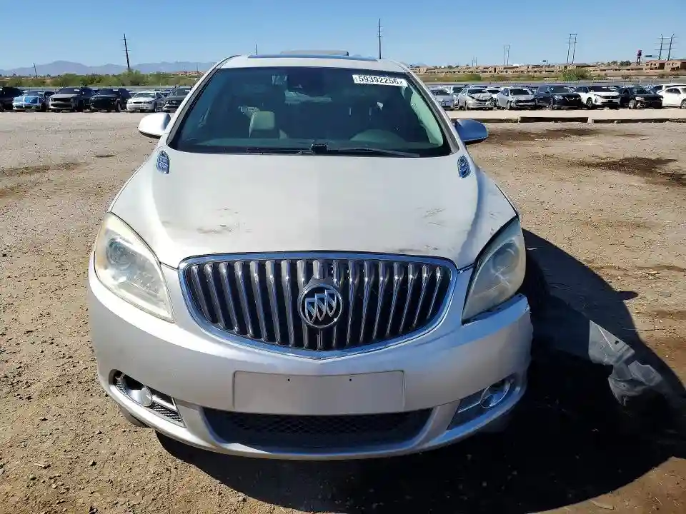 1G4PR5SK6H4104539 2017 BUICK VERANO-4