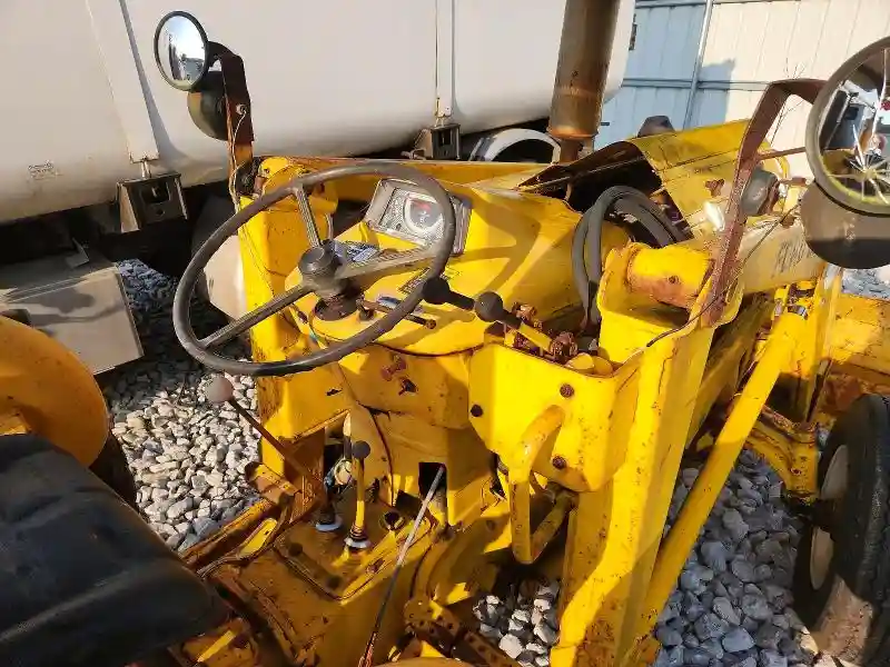 C587428 1978 TRACTRKING TRACTOR-4