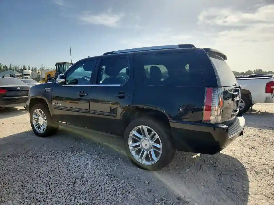 1GYS3CEF8DR137844 2013 CADILLAC ESCALADE-1