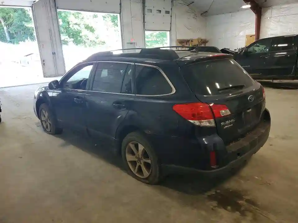 4S4BRBJC3D3317046 2013 SUBARU OUTBACK-1