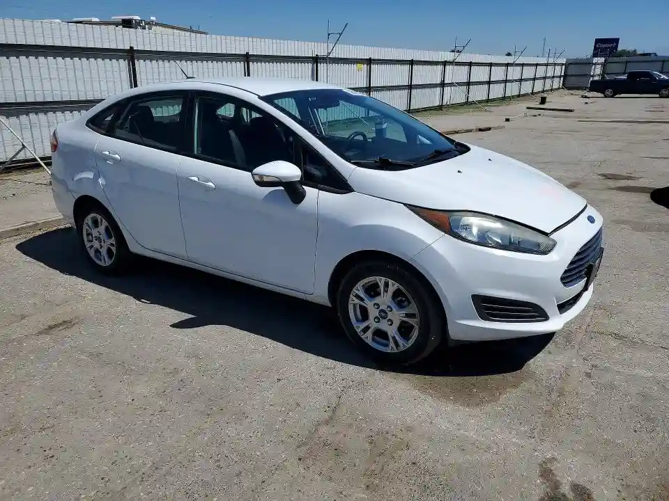 3FADP4BJ5FM211023 2015 FORD FIESTA-3