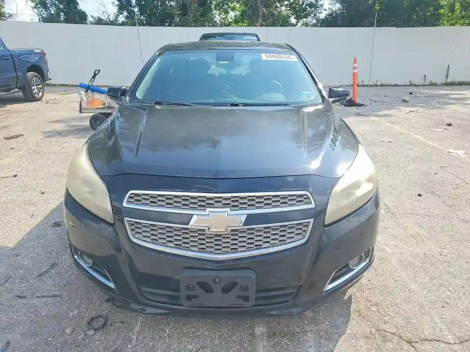 1G11H5SA2DU130949 2013 CHEVROLET MALIBU-4