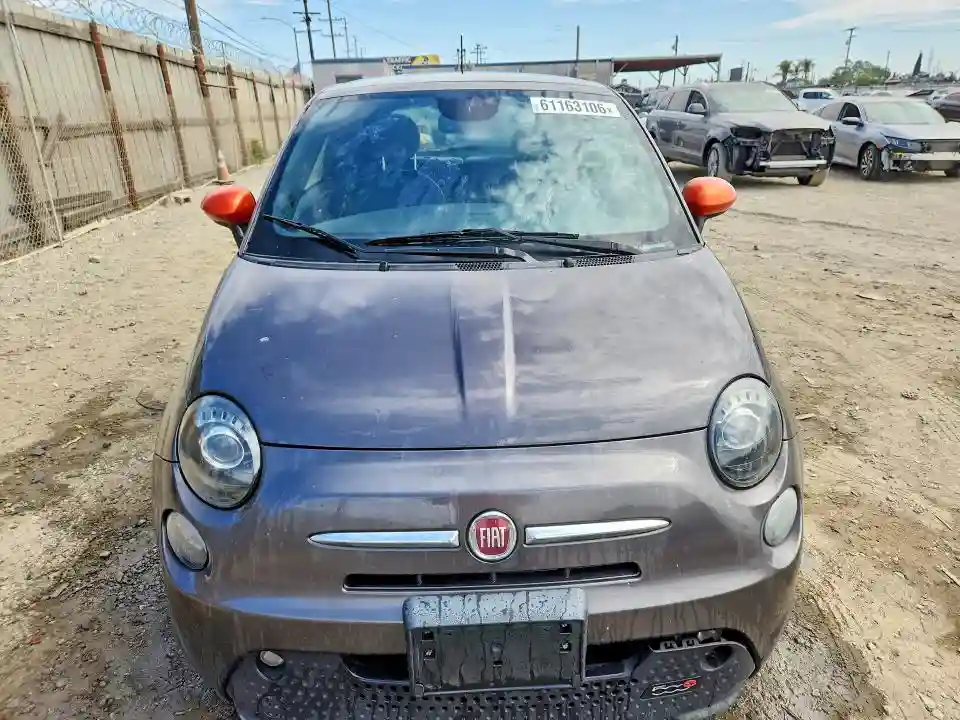 3C3CFFGE8ET208576 2014 FIAT 500-4