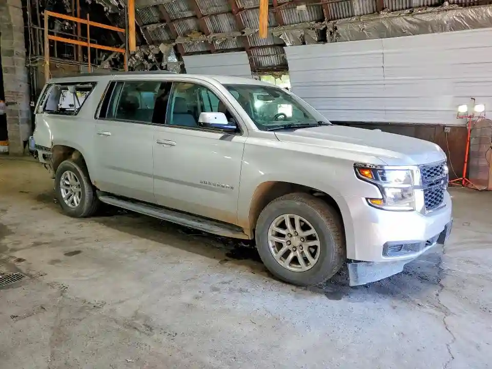 1GNSKKEC0HR113446 2017 CHEVROLET SUBURBAN-3