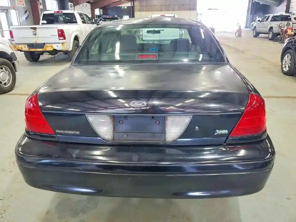 2FABP7BV9BX107600 2011 FORD CROWN VIC-5