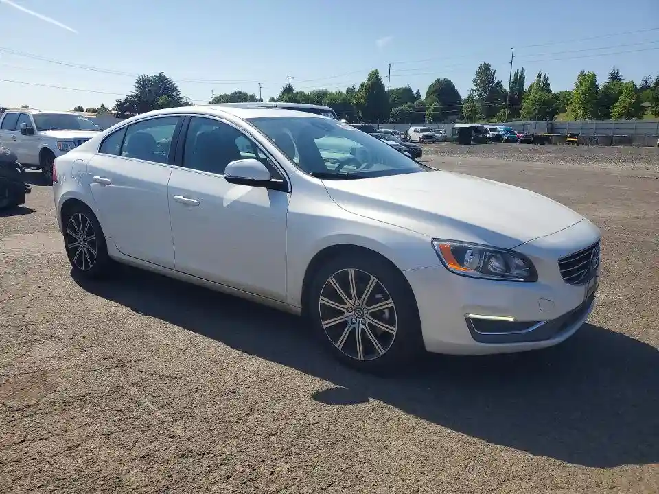 LYV402FK3GB109264 2016 VOLVO S60-3