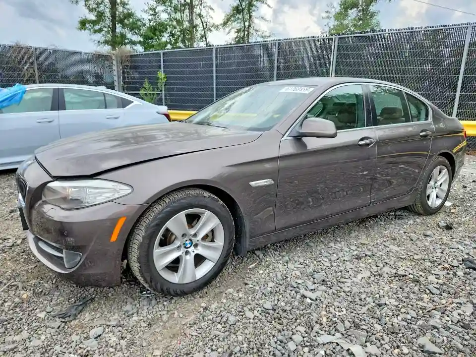 WBAFR1C50BC749120 2011 BMW 5 SERIES-0
