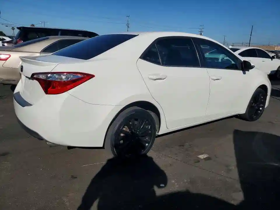 5YFBURHE6FP193965 2015 TOYOTA COROLLA-2
