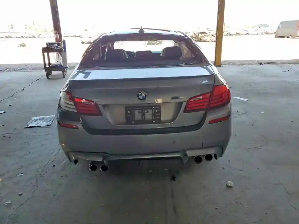 WBSFV9C51DD096994 2013 BMW M5-5