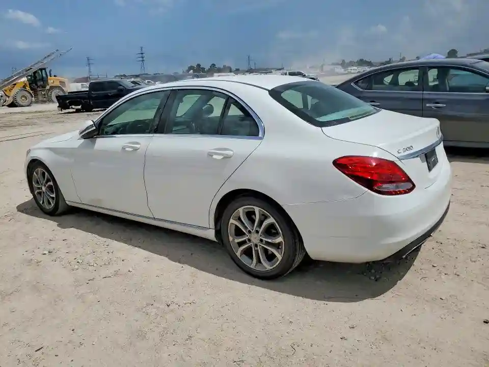 55SWF4JB0GU130774 2016 MERCEDES-BENZ C-CLASS-1