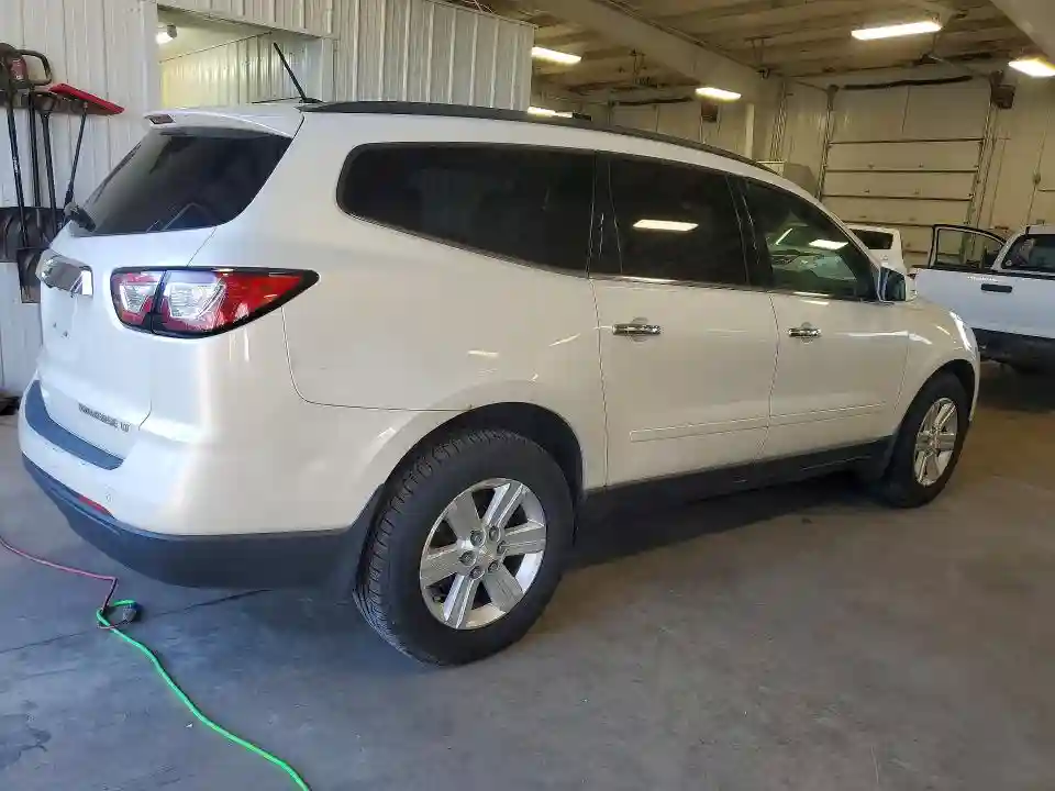 1GNKVHKD4EJ259656 2014 CHEVROLET TRAVERSE-2