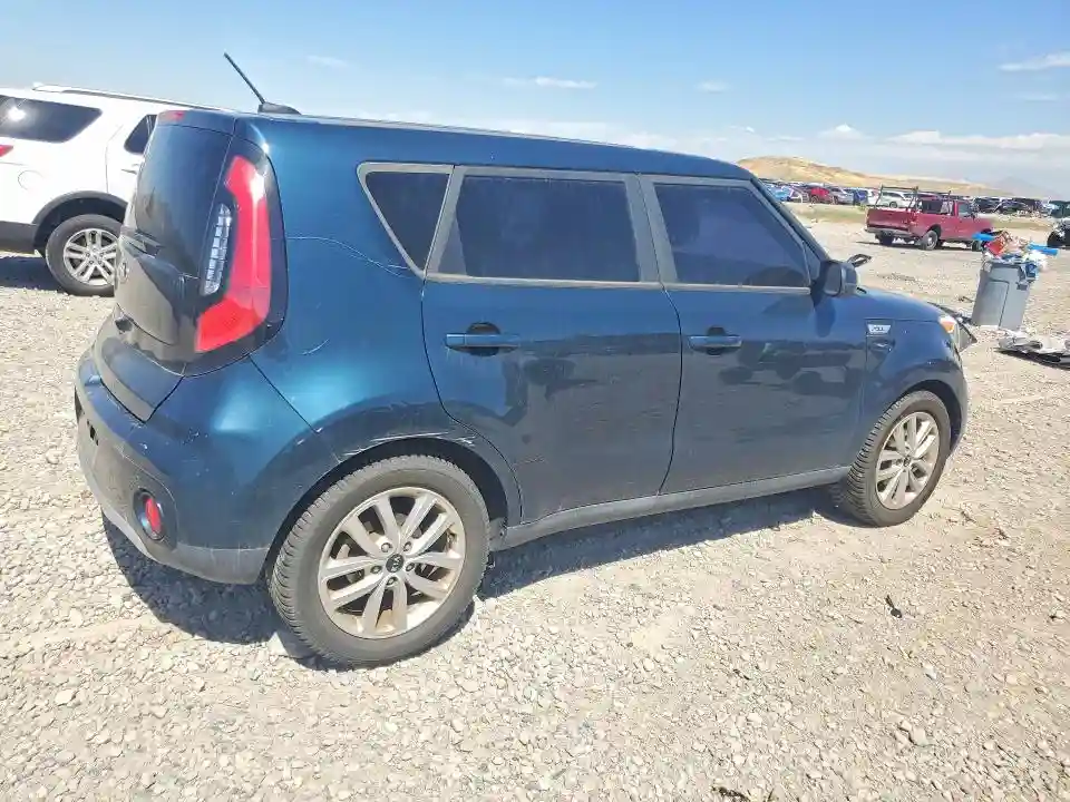 KNDJP3A57H7464143 2017 KIA SOUL-2