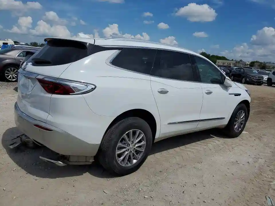 5GAERBKW3PJ162526 2023 BUICK ENCLAVE-2