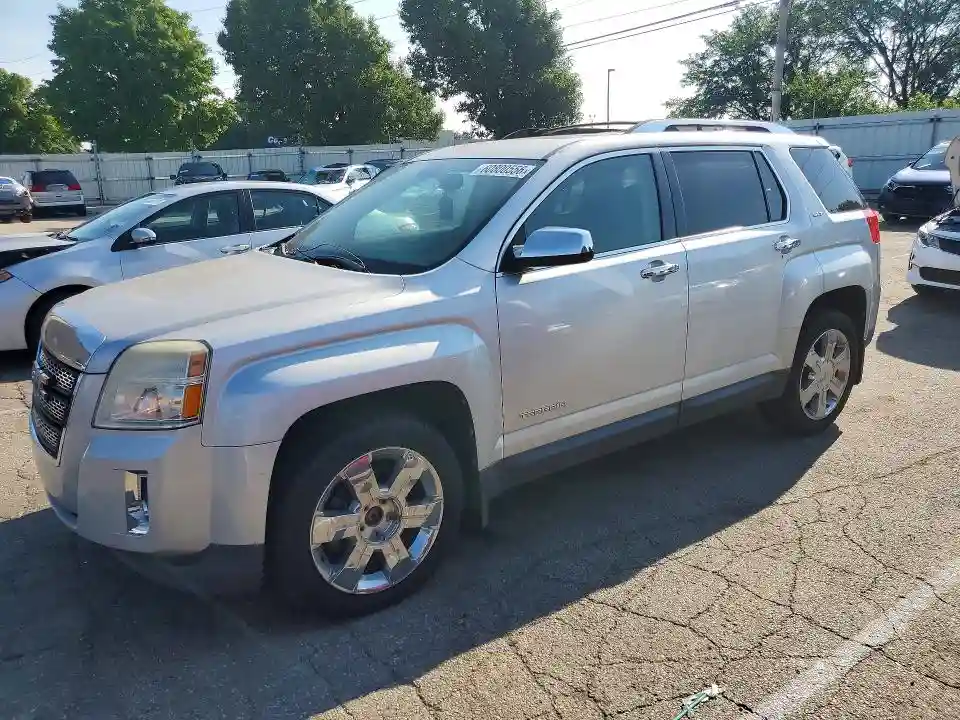 2CTFLJEY3A6409662 2010 GMC TERRAIN-0